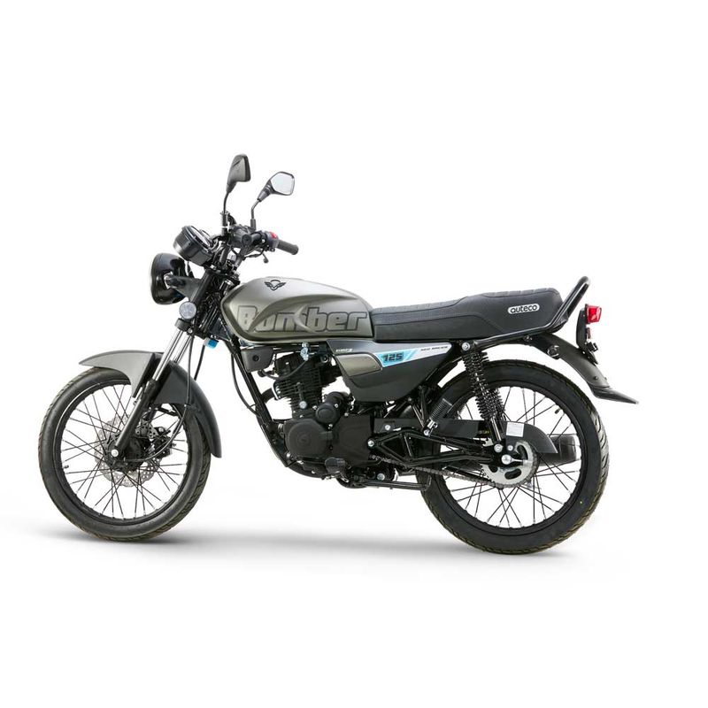 moto_victory_bomber_gris_2025_foto15