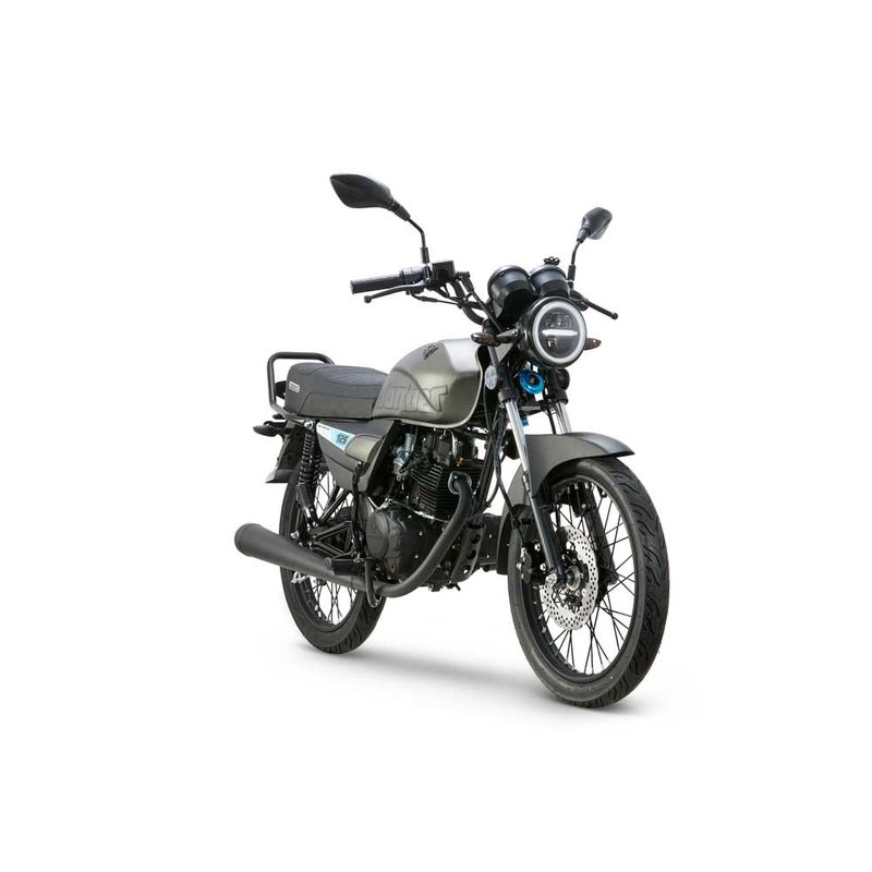 moto_victory_bomber_gris_2025_foto24