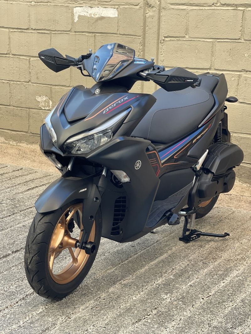HAND-SAVER-URBAN-PARA-AEROX