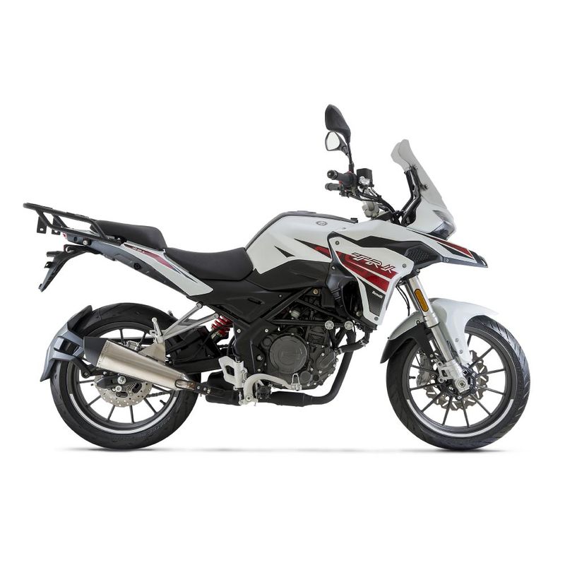 benelli-trk-251-blanca-2025-foto3.jpg